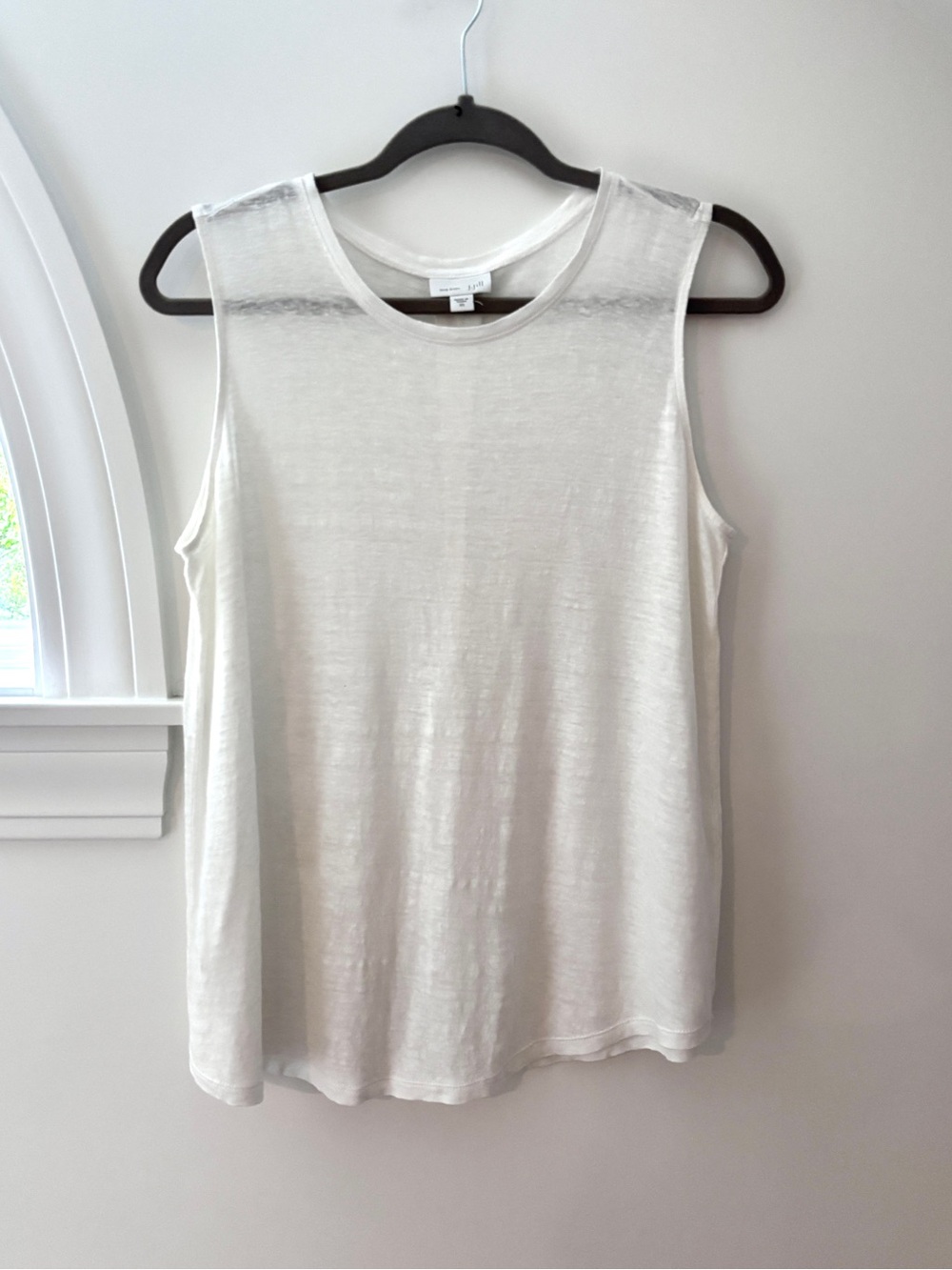 J. Jill Love Linen White Tank Top Size XS Lightweight Relaxed Fit Breezy Coastal